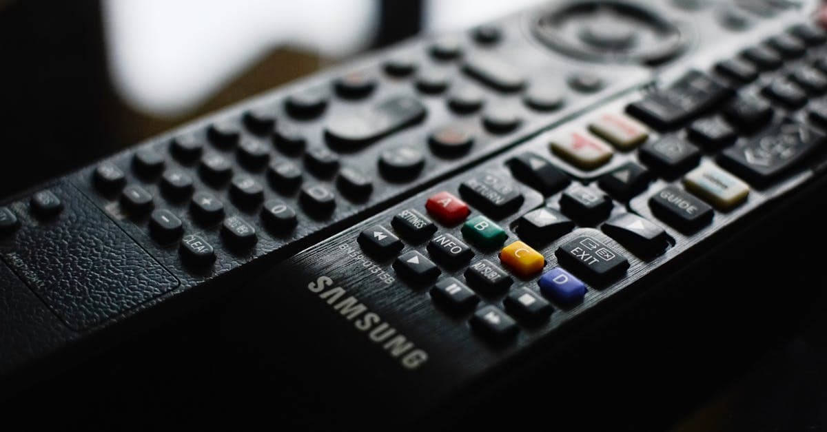 Abonnement payant traditionnel vs IPTVPIX : comparaison complète 2026